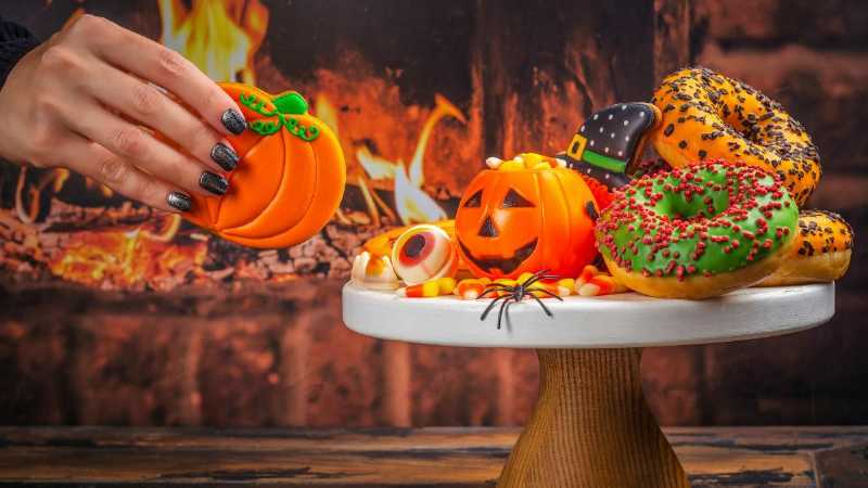 Halloween in Samui: Tropical Vibes - Spooky Twist