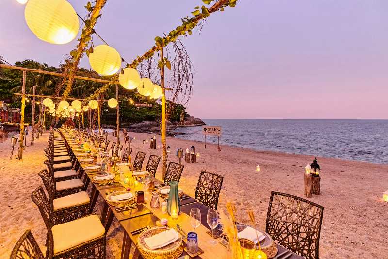 Christmas Eve By The Beach