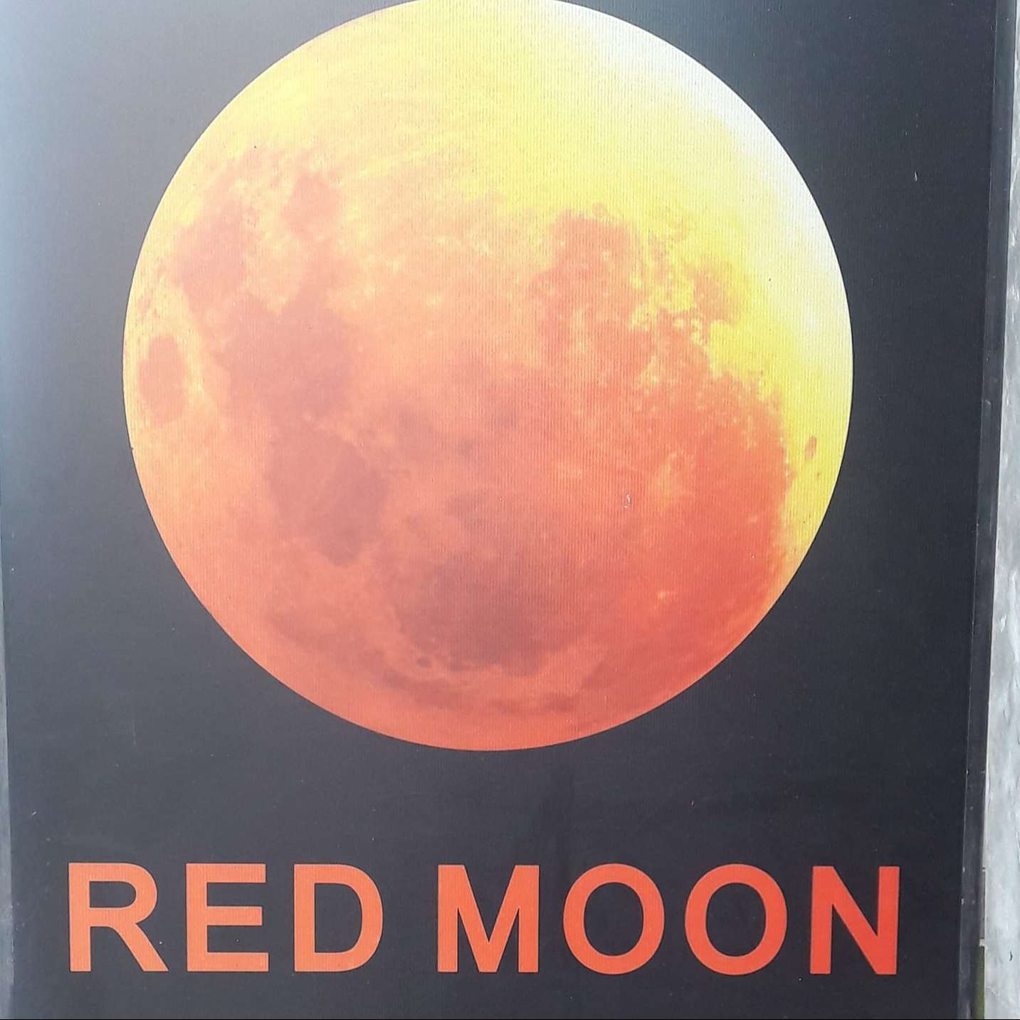 Red Moon