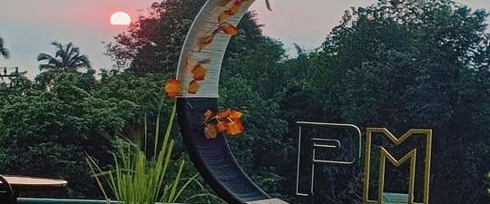 Organic Farm & Coffee Shop