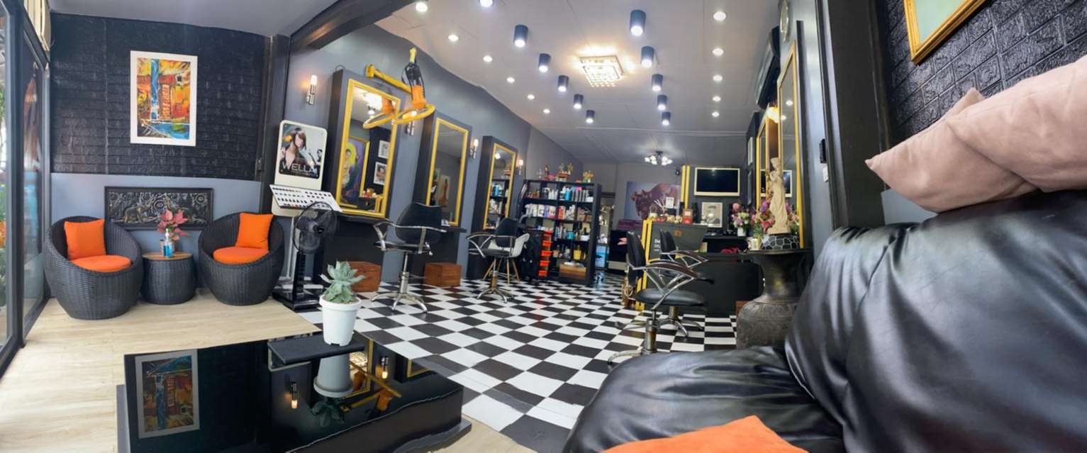 De' Salon