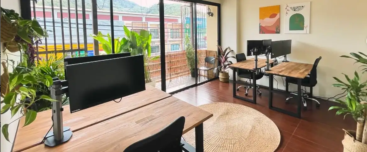 Desk+Chair Co-Working Space