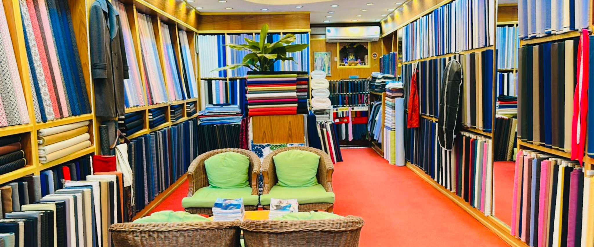 Royal King International Suits