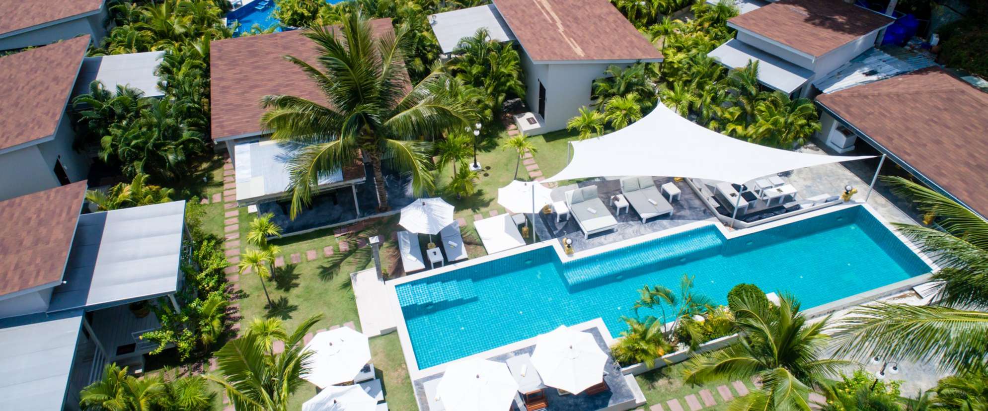 Coconuts Palm Resort 