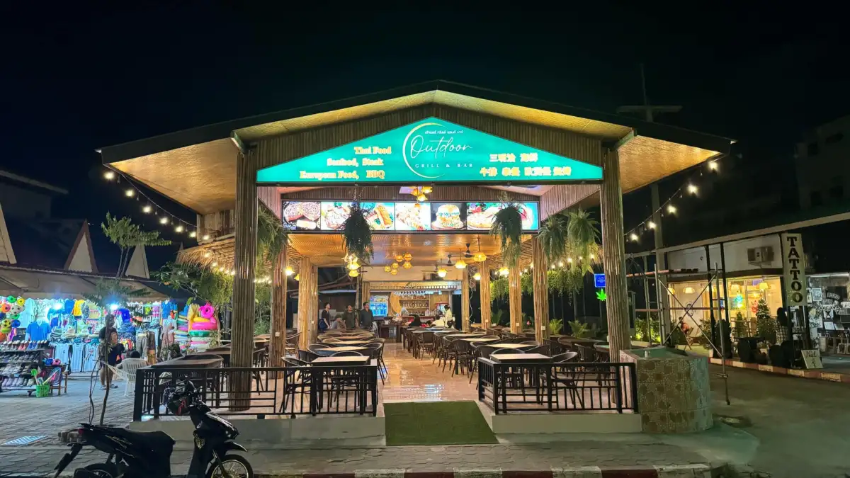 Outdoor Grill & Bar  - Samui Social