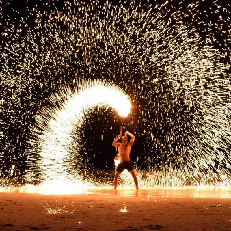 SIAM FUSION: A Thai Night Experience