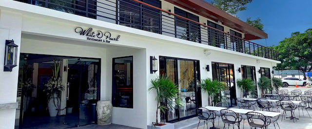 White Pearl Restaurant & Bar