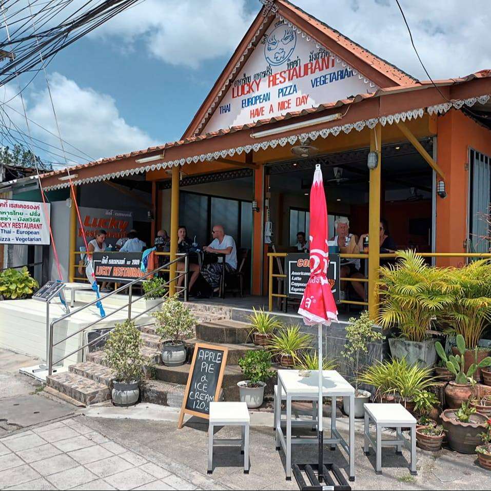 Lucky Restaurant