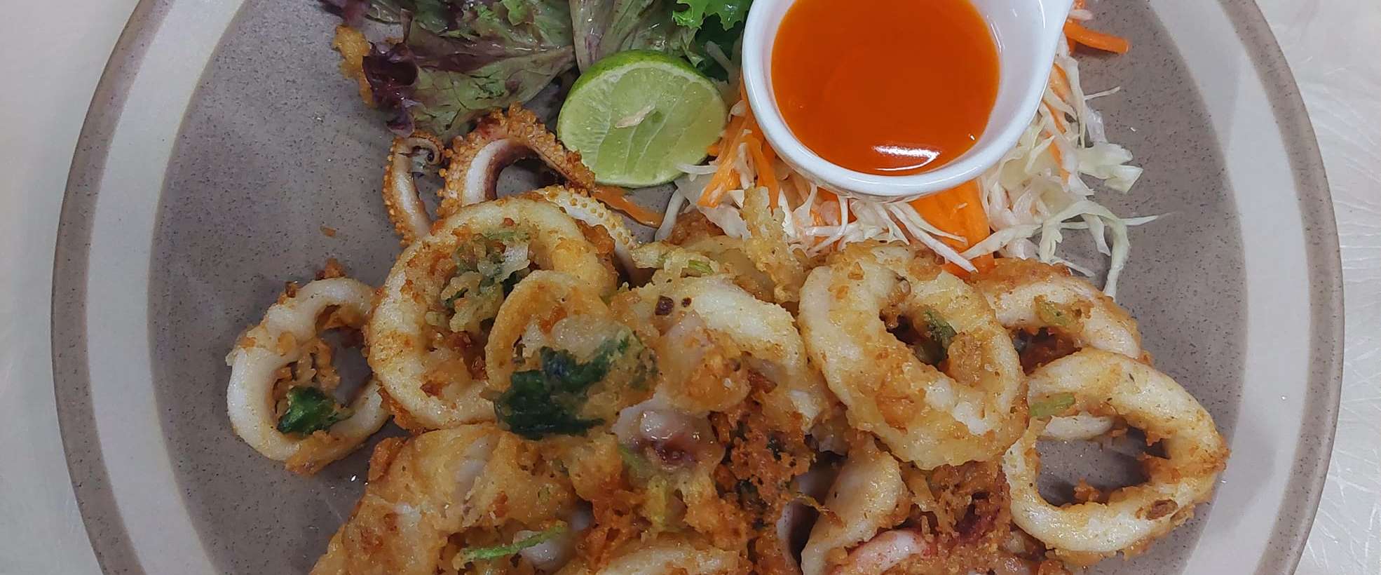 Pui Relax Restaurant & Bar