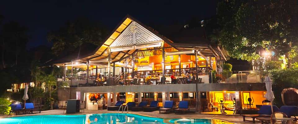 Coral Cliff Restaurant & Bar