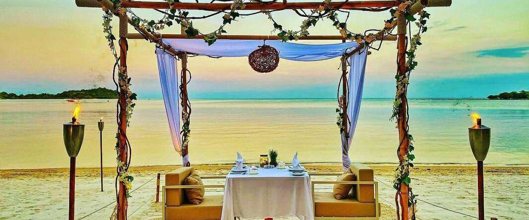 Sala Chaweng Dinner under the stars