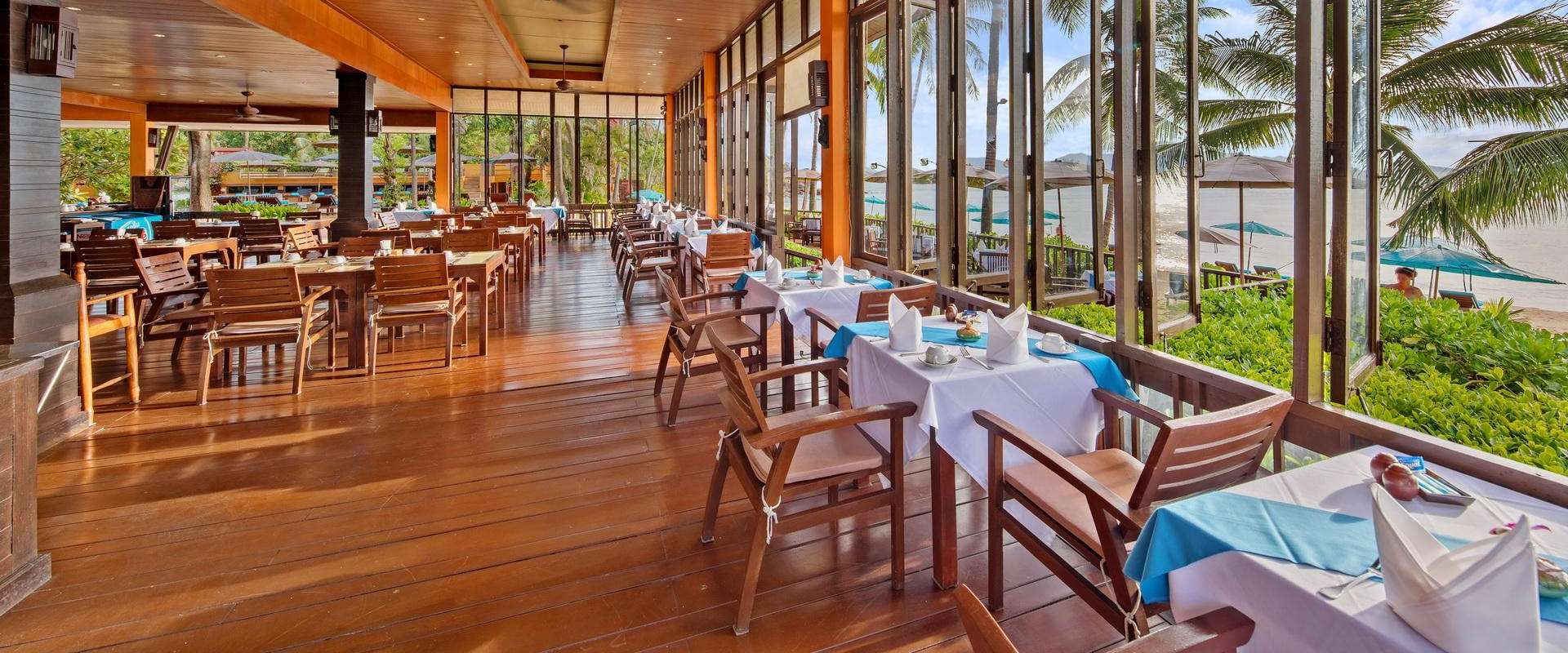 Pinnacle Beach Restaurant