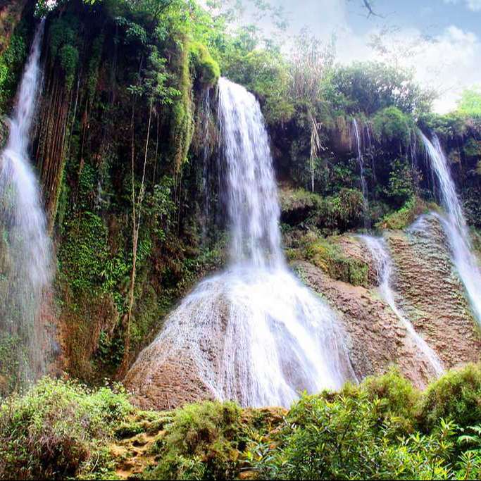 Tan Rua Waterfall